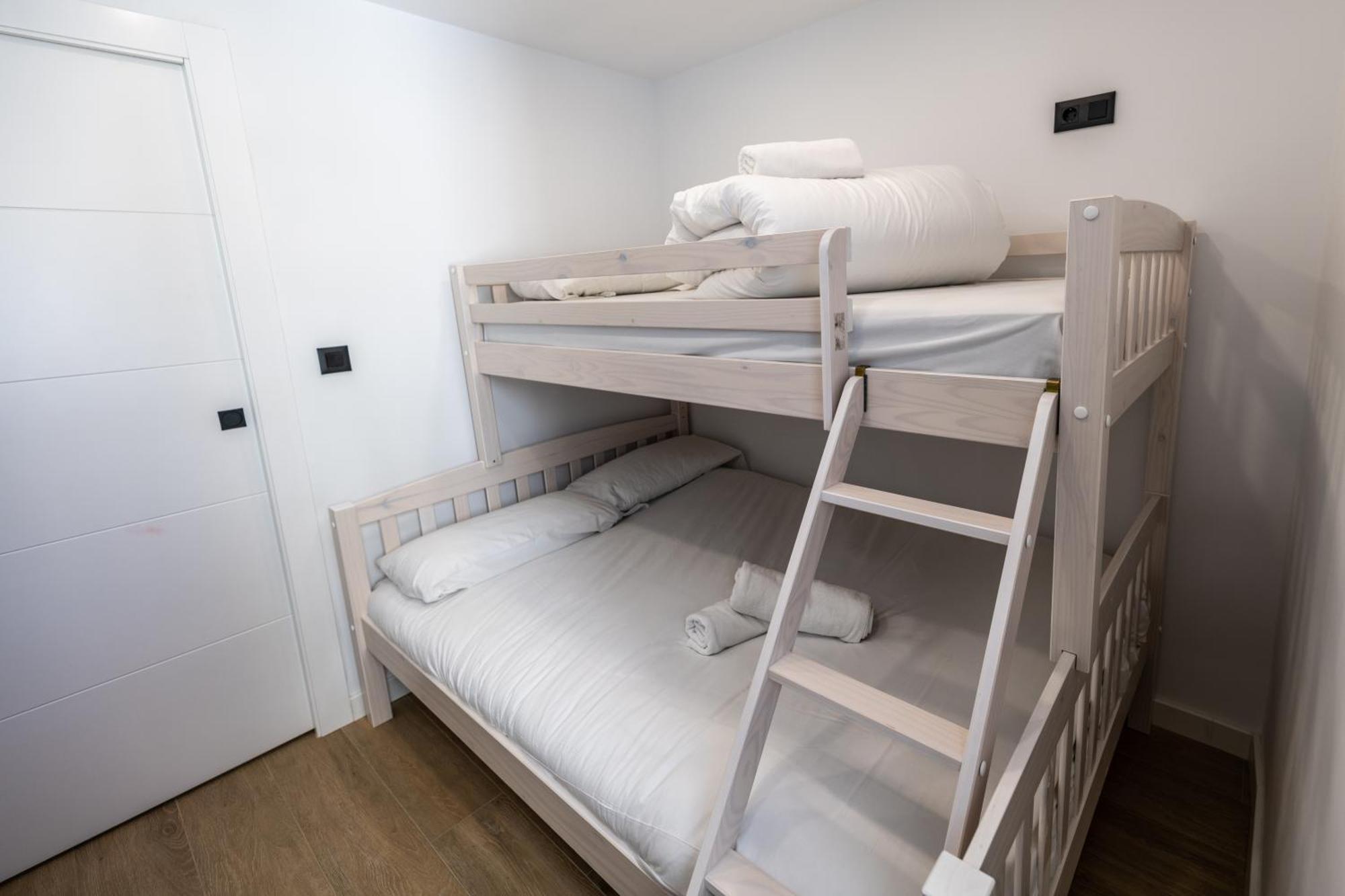 Luxury Refurnished Apartment With Private Parking Close To Ski Slopes Sierra Nevada Exteriér fotografie